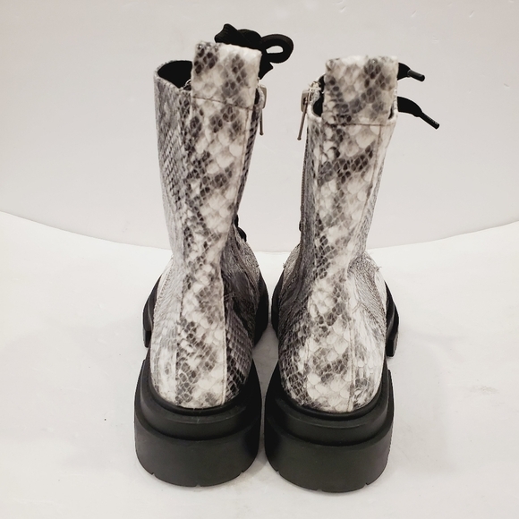 NEW DV Dolce Vita Flume Combat Boots Snake Print Faux Leather Gray - Picture 4 of 6